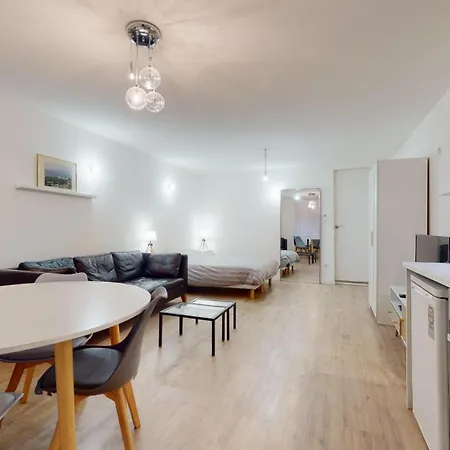 Vieux Saint Georges Apartament
